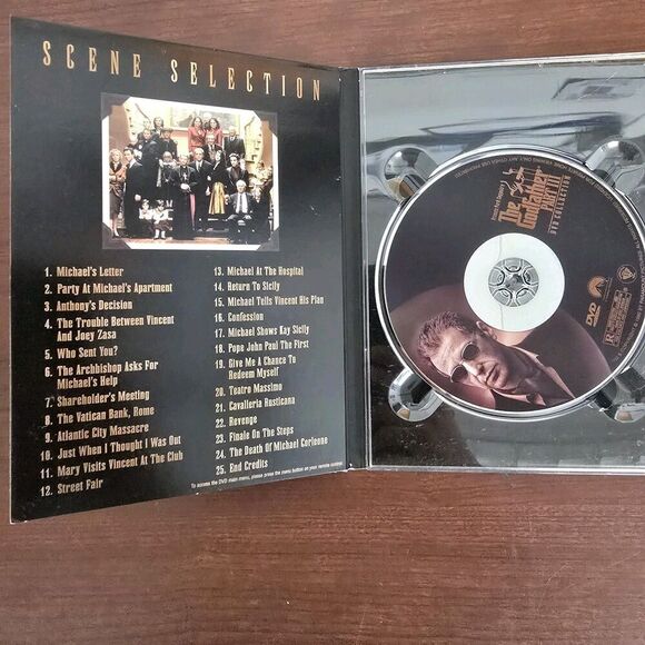 The Godfather Trilogy DVD Collection 5-Disc Set Bonus Materials 2001 Box Set DVD - Picture 10 of 11